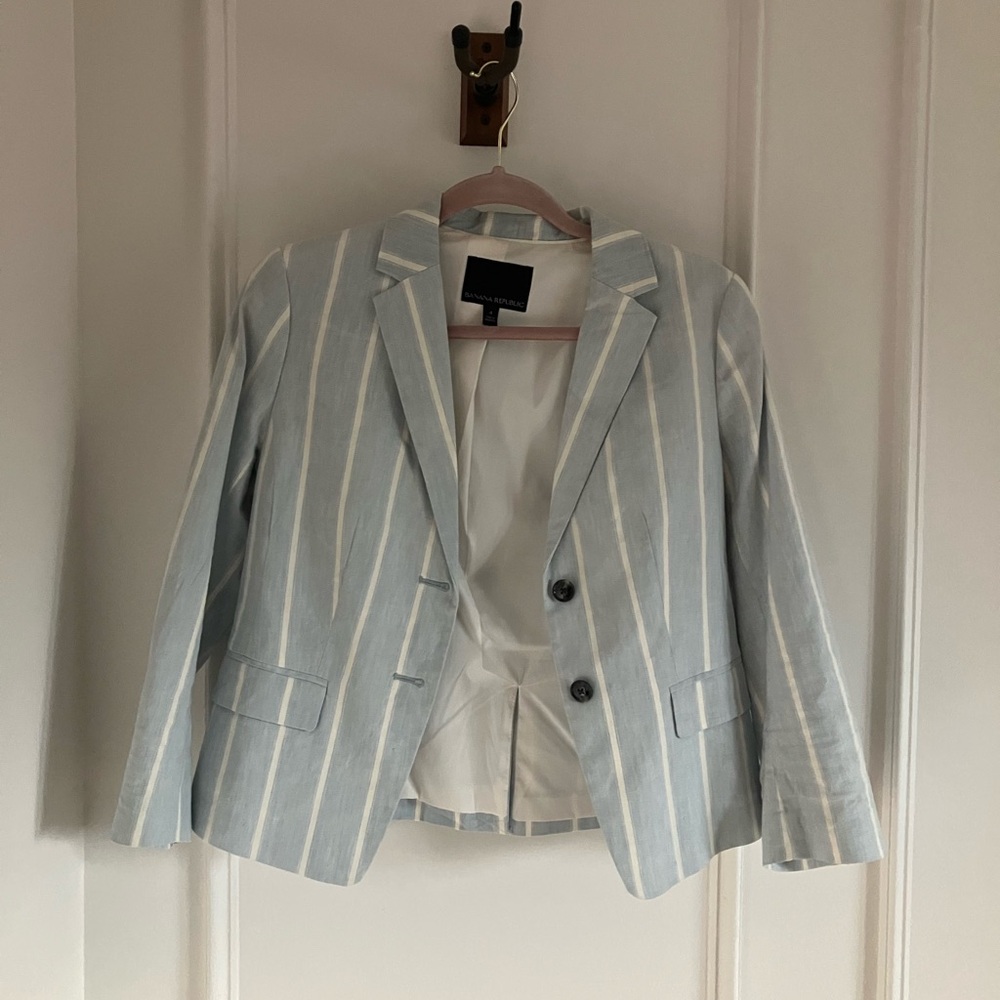 Banana Republic women’s Blazer - Light Blue and Cream Stripes